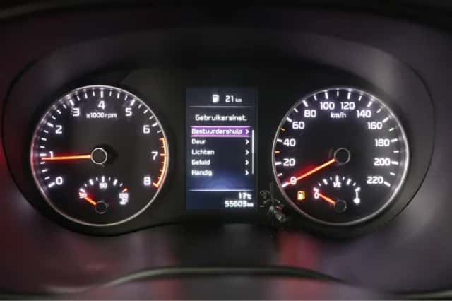 Kia Picanto (2021) thumbnail 16