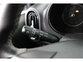 Kia Picanto (2021) thumbnail 25
