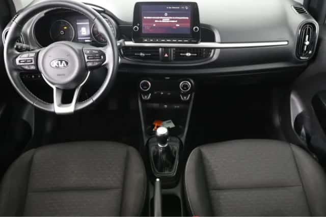 Kia Picanto (2021) thumbnail 4