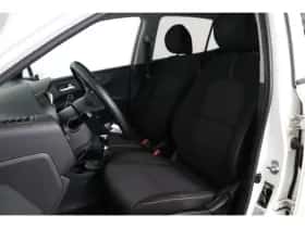 Kia Picanto (2021) thumbnail 6