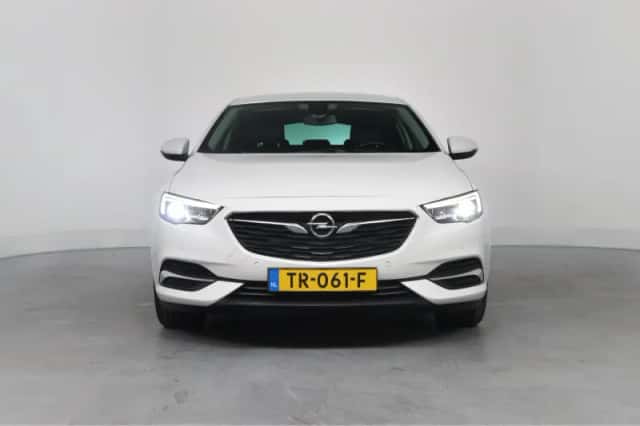 Opel Insignia Grand Sport (2018) thumbnail 16