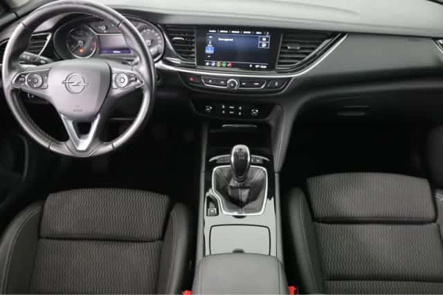 Opel Insignia Grand Sport (2018) thumbnail 4