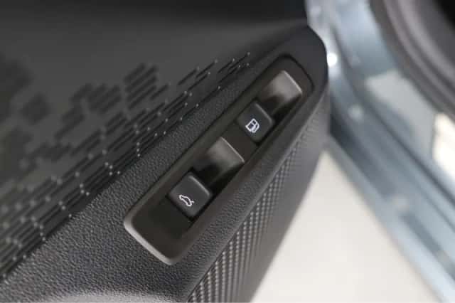 Škoda Octavia (2021) thumbnail 16
