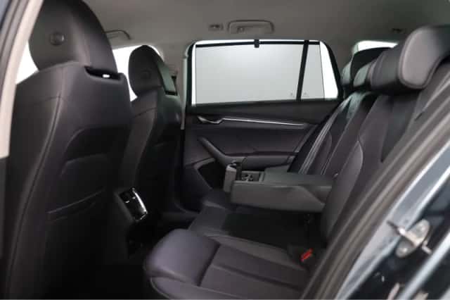 Škoda Octavia (2021) thumbnail 23