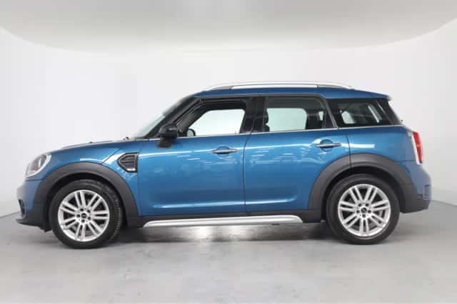 MINI Countryman (2019) thumbnail 2