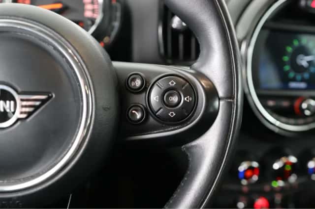 MINI Countryman (2019) thumbnail 25