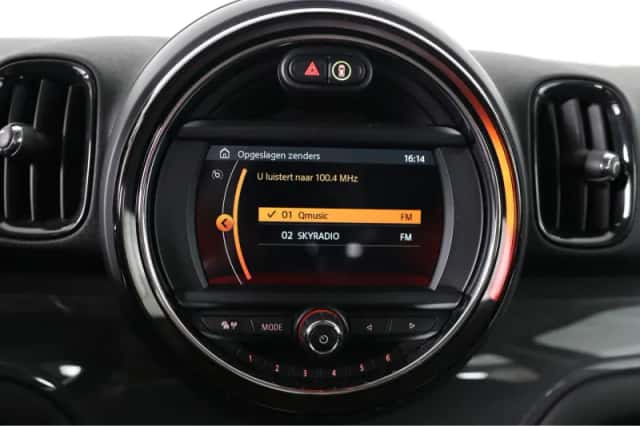MINI Countryman (2019) thumbnail 30