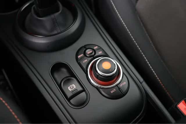 MINI Countryman (2019) thumbnail 37