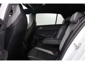 Volkswagen Golf (2022) thumbnail 34