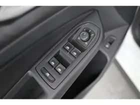Volkswagen Golf (2022) thumbnail 39