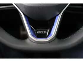 Volkswagen Golf (2022) thumbnail 43
