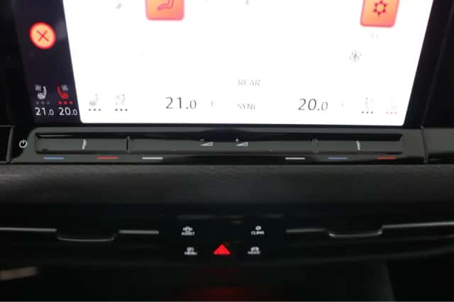 Volkswagen Golf (2022) thumbnail 47