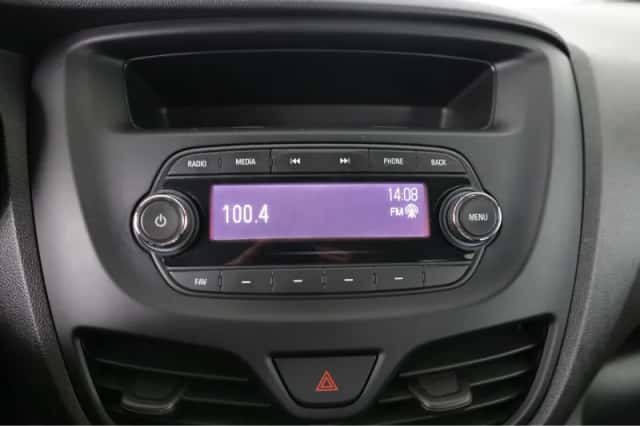 Opel Karl (2018) thumbnail 11