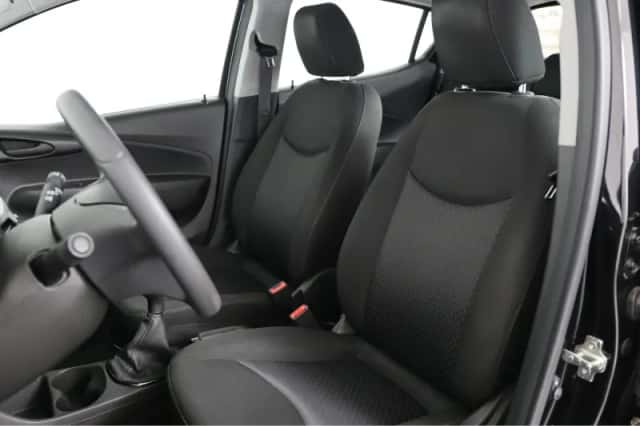 Opel Karl (2018) thumbnail 6