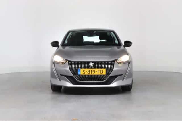 Peugeot 208 (2023) thumbnail 14