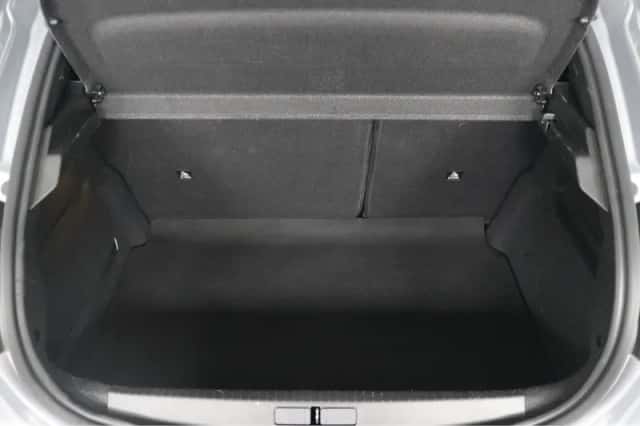 Peugeot 208 (2023) thumbnail 19