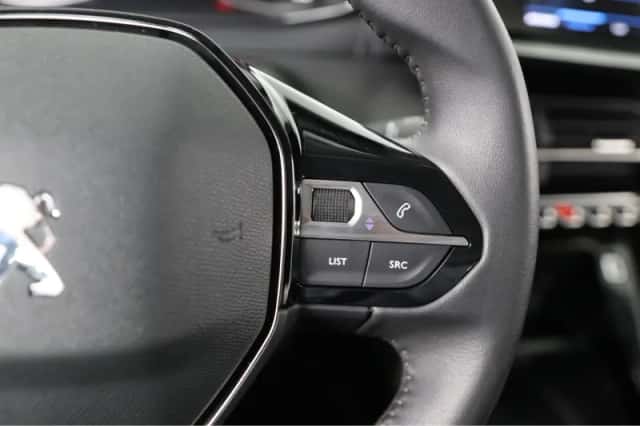 Peugeot 208 (2023) thumbnail 26