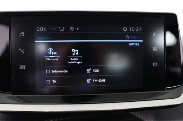 Peugeot 208 (2023) thumbnail 30