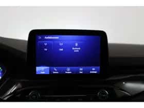 Ford Kuga (2023) thumbnail 16