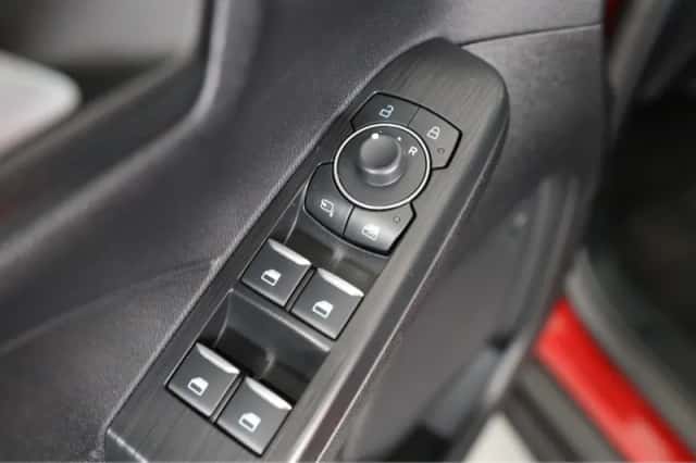 Ford Kuga (2023) thumbnail 21