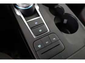 Ford Kuga (2023) thumbnail 30