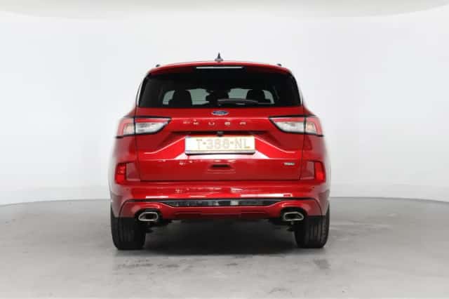 Ford Kuga (2023) thumbnail 8