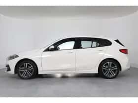 BMW 1-Serie (2021) thumbnail 2