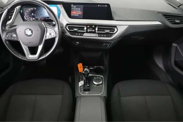 BMW 1-Serie (2021) thumbnail 4