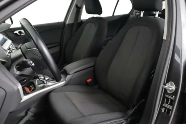 BMW 1-Serie (2021) thumbnail 6