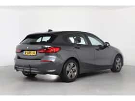 BMW 1-Serie (2021) thumbnail 8