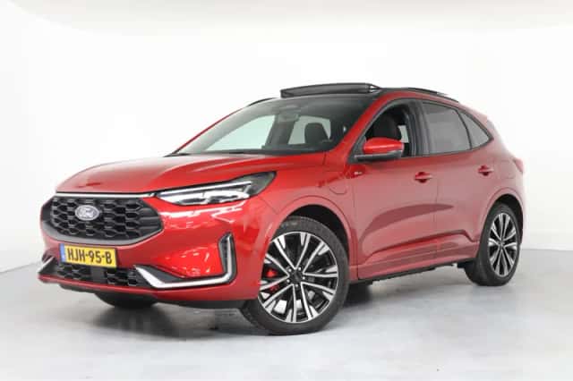 Ford Kuga (2024) thumbnail 1