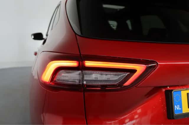 Ford Kuga (2024) thumbnail 20