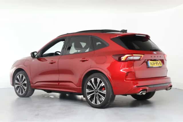 Ford Kuga (2024) thumbnail 3