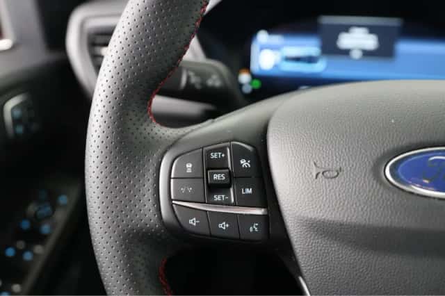 Ford Kuga (2024) thumbnail 26