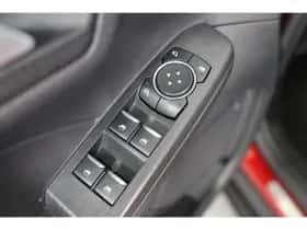 Ford Kuga (2024) thumbnail 37