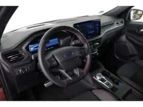 Ford Kuga (2024) thumbnail 5