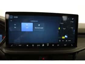 Ford Kuga (2024) thumbnail 43
