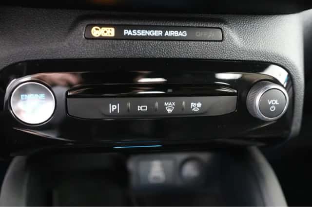 Ford Kuga (2024) thumbnail 45