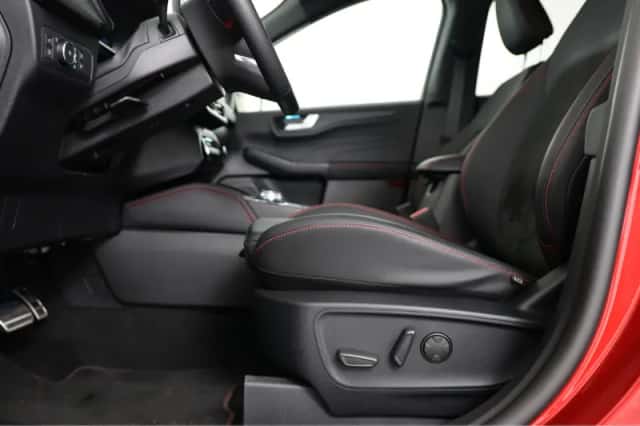 Ford Kuga (2024) thumbnail 7