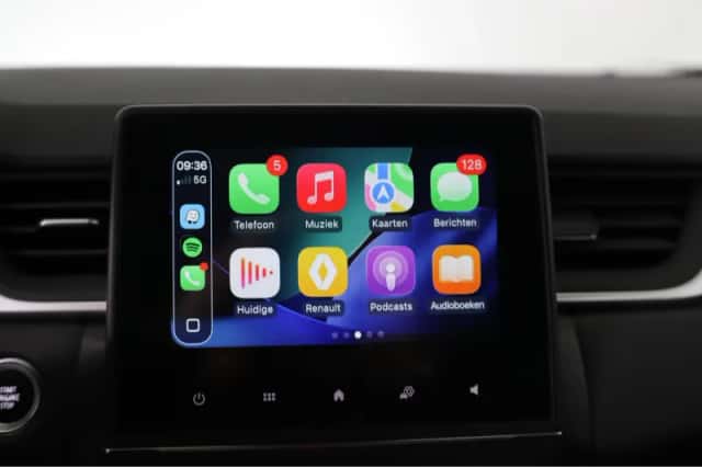 Renault Captur (2021) thumbnail 21
