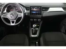 Renault Captur (2021) thumbnail 4