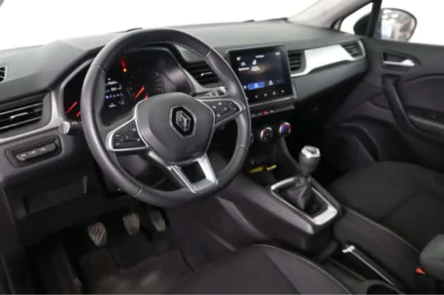 Renault Captur (2021) thumbnail 5