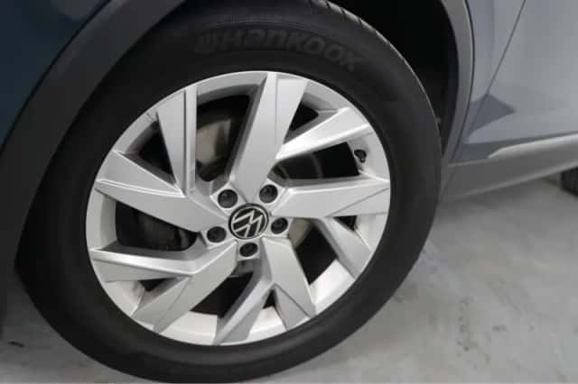 Volkswagen Tiguan (2021) thumbnail 11