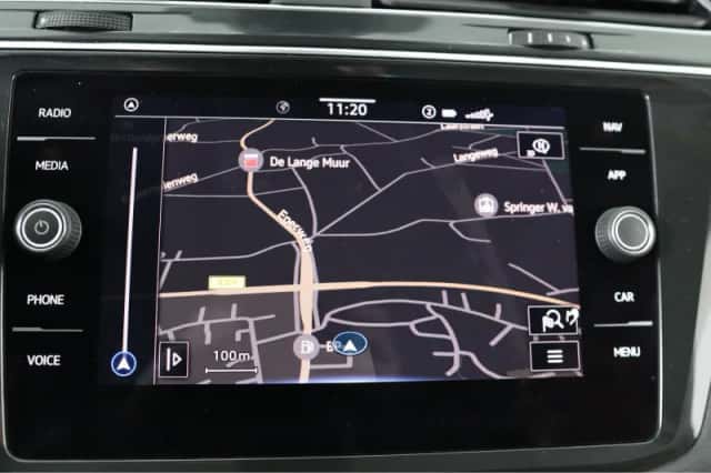 Volkswagen Tiguan (2021) thumbnail 12