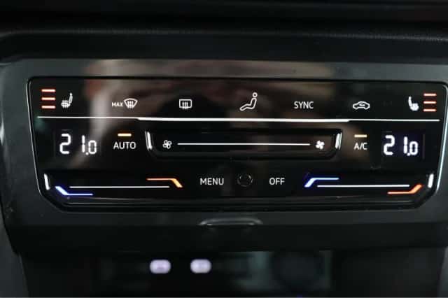 Volkswagen Tiguan (2021) thumbnail 14