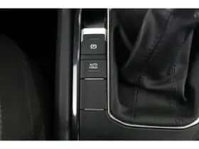 Volkswagen Tiguan (2021) thumbnail 36