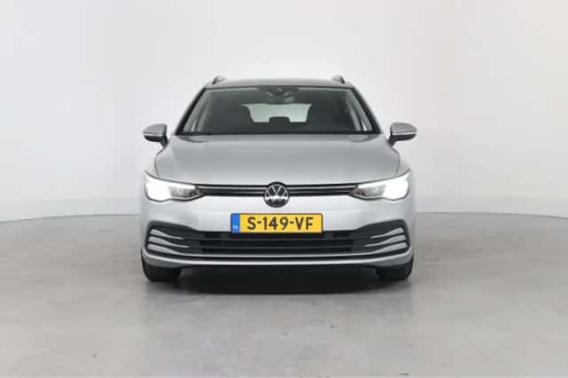 Volkswagen Golf (2023) thumbnail 11