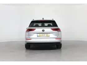 Volkswagen Golf (2023) thumbnail 12