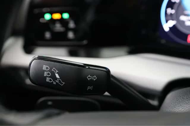 Volkswagen Golf (2023) thumbnail 41