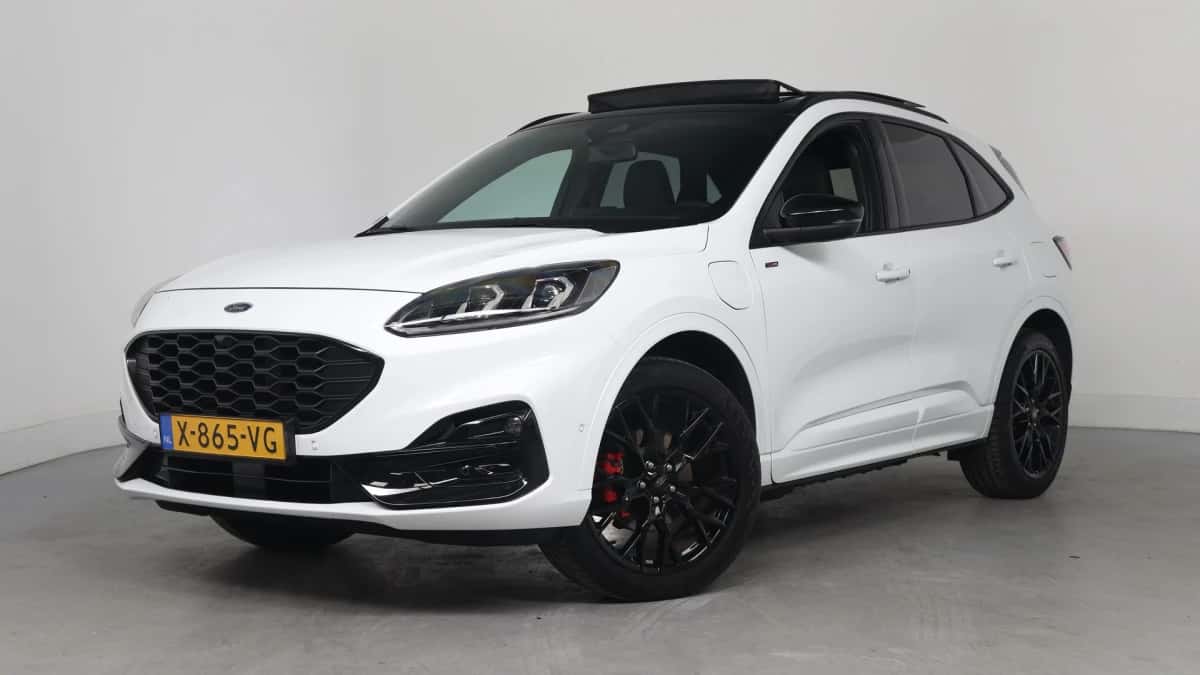 Ford Kuga (2024) — foto 1